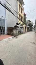 siêu hot ngọc thụy 70m, mt 5m, ô tô tránh giá chỉ 205tr/m