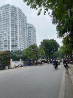 nhà đẹp đón tết #văncao full nội thất đẹp. lô góc gần oto 45m . gọi ngay e hương cấp nhà thổ cư