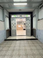 trệt 2 lầu diện tích khủng 4,5x28m, có 4pn 3wc hẻm xe tải phạm văn chiêu p9 gv, giá 18 triệu tl