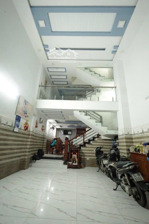 nhà 5 tầng mặt tiền đường hiệp thành 43, phường hiệp thành, q12, dt 62m2 (5mx12m) đường 30m