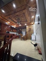 bán nhanh nhà đẹp 3 tầng đường phạm đình hổ cách biển nguyễn tất thành chỉ vài bước