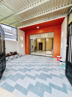 dì huê về cà mau ở cần bán căn nhà 1 trệt 1 lầu