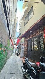 nhà mới ở ngay, bán nhà nguyễn khang, cầu giấy, lô góc, ngõ thông, 42m2, hơn 12 tỷ