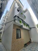 Bán nhà Thạch Bàn,Long Biên 5 tầng,35m,mt5.2m oto đỗ cổng nhỉnh 7 tỷ