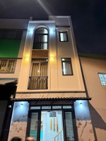 bán nhà mặt tiền diên hồng ngang 4m chỉ 6.75 tỷ sổ hồng riêng k quy hoạch k lộ giới