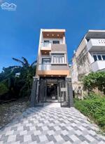 Nhà 1 Trệt 2 Lầu 5x30 – Giá 2 Tỷ 950 Nhà rộng – thiết kế hiện đại – vào ở ngay