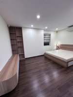 hiếm ! bán gấp! chung cư sổ đỏ sẵn sàng trung tâm đi lại thuận tiện lê văn lương - thanh xuân