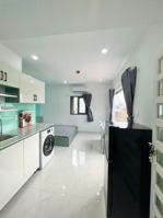 studio cửa sổ cực thoáng, có máy giặt riêng vị trí di chuyển gần sân bay tân sơn nhất