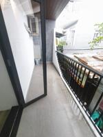  Nhỉnh 4 tỷ có nhà đẹp 3 tầng kiệt Lê Duẩn, TTTP, phố chuyên doanh thời trang.