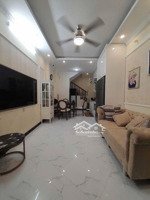 chính chủ tôi bán nhà ngõ phố trung phụng đống đa dt33m x 4 tầng 3 ngủ khép kín giá nhỉnh 6 tỷ