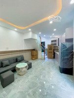 bán nhà quận 4 - ngang 7,6x4 - nhà mới - tặng hết nội thất bên trong nhà- giá chỉ nhỉnh 3 tỷ