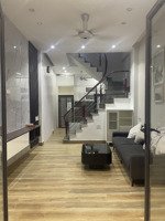 chính chủ cho thuê nhà riêng 4 tầng 4 ngủ full nội thất cách mặt đường hồ sen 5m
