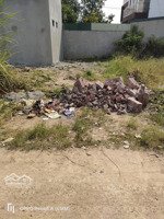 bán mảnh đất hương đình đối diện cổng b kcn nội bài 2. dt nhỏ, tài chính nhỏ vị trí đẹp hơn 2 tỷ