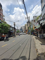 bán nhà 3 tầng lô góc, quận 11, gần kdl đầm sen, 32m2, mặt tiền đường, hơn 5 tỷ