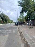 Cho thuê nhà trệt mặt tiền đường sông hậu