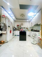 nhà hiếm - nở bụng, nở hậu chữ l, có dòng tiền