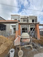 nhà shr gần chợ chí hùng,trường học thái hoà,tân uyên,bình dương