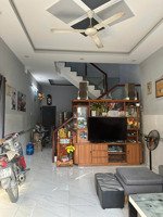 hàng ngộp rẻ nhất và đẹp nhất hóc môn rồi ạ, nhà 313m2 có nhà lầu, đường 6m thông, chỉ 8,5tỷ