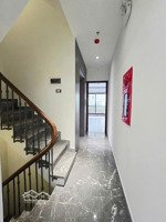 siêu phẩm phân lô - 2 thoáng trước - sau vỉa hè ô tô tránh - dt 58m2 chỉ 28.x tỷ