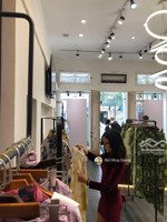 cho thuê cửa hàng vị trí cực đẹp mặt phố phố huế - hoàn kiếm dt 77m2, mt4m, thông sàn