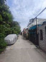 nhà gần ngã 4 nhà đỏ cmt8 và nhà thờ lái thiêu lh 