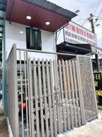 nhà mặt tiền dương công khi ngay chợ nhỏ hóc môn vị trí kinh doanh cực đỉnh: nail tóc, spa...