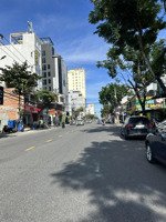 bán nhà đường hải phòng mặt tiền 5.2m , giá 15 tỷ , lh tuyết