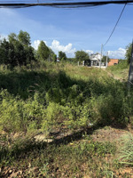 bán đất xã bông trang mặt tiền quốc lộ 55
dt: 11mx55m có 300m2 thổ cư nằm gần ubnn xã, chợ, trường