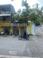 thợ nhuộm hoàn kiếm | 36m x 5t mt 10m thang máy 3 mặt thoáng dòng tiền sẵn
chỉ 16tỷ