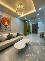 cô trúc gửi quốc bán ch d-vela giá tốt nhất tại q. 7 - dt 70m² - 2pn/2wc - full nt - shr!