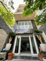 hxh tô hiến thành - quận 10. ngang 3.75m dài 24m nở hậu nhẹ. xd: 5 lầu hoàn công đầy đủ. 17 tỷ tl