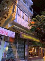 bán nhà 4 tầng mặt tiền đường tôn thất tùng gần biển, đường rộng 20m, sổ hồng hoàn công.