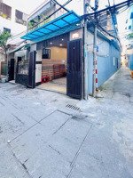 chính chủ cần bán nhà 2 tầng 2 mặt kiệt ô tô đậu trong nhà đường cù chính lan, thanh khê, đà nẵng