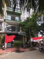 cho thuê nhà mặt phố nguyễn trường tộ, diện tích 100m2 x 5 tầng, mặt tiền 5m, làm nhà hàng cũng đc