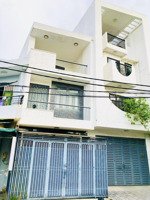 hot hạ chào 750tr - nhà 3 tầng - 5x13.5m - hxh 8m thông - chỉ 6.5 tỷ tl