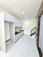 nhà 6 tầng thang máy ô tô đỗ cửa mặt ngõ kinh doanh đang hoàn thiện | thụy phương