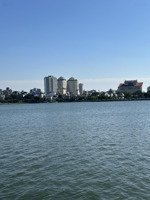 mặt phố quảng bá, tây hồ. dt 268 m2 x 7t, mặt tiền 12 m2 - view hồ chính diện, sđcc giá 350 tỷ.