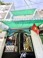 ngay trung tâm gò vấp, hẻm xe hơi, dt 63m2, 2 tầng đúc, ngang lớn 5.3m giá chỉ 6.x tỷ tl