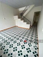 nhà 2 tầng củ chi- vĩnh hải. dt: 118m2 giá 7,5ty