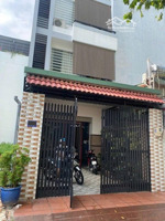 cần tiền bán gấp căn 50m2 quận 4 , hẻm oto6m, giá chào 3ty150trieu tl