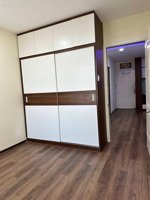 cho thuê căn hộ chung cư dgold. dt 39m2 - lầu 12. sẵn bếp tủ. giá 4.3tr/th cọc 1 tháng. phí ql 5k/m