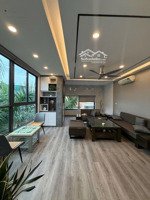 27 tỷ - nhà đẹp phân lô khu đầm trấu, 50/70m2, 6 tầng, mặt tiền 4.5m, lô góc 2 vỉa hè, ô tô tránh