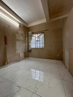 bán nhà diện tích rộng 1/ phan văn trị p2 q5 ngay khu kinh doanh thời trang