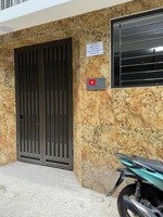 ccmn 8t thang máy khương đình 19 phòng ô tô đỗ cửa doanh thu 95tr/th