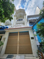 rẻ 3 tỷ bán nhà mặt tiền mễ cốc, ngang 4m, nở hậu, 140m2, giáp quận 5, gần cầu bình tiên mới