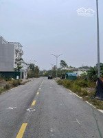 hiếm tăng bảo như quỳnh 200m2 mt 10m, phân lô bàn cờ sát khu vịnh xanh ocean park 3