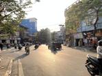 Cho thuê nhà MT: 4m DT: 60m2 phố Lương Khánh Thiện vỉa hè rộng đoạn 2 chiều.