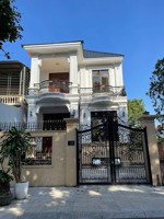 hàng hiếm thanh khoản gấp 2 căn nhà đẹp trung tâm tp vĩnh yên, giá cực tốt