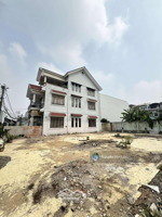 96m2 ( ngang 4.5m) - đường 6m - 8.6 tỷ tl. bán luôn 3 lô liền kề