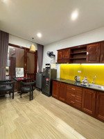 bán tòa căn hộ 7 tầng thạch lam, sát biển mỹ khê đà nẵng, vị trí du lịch đẹp, cách biển chỉ 300m